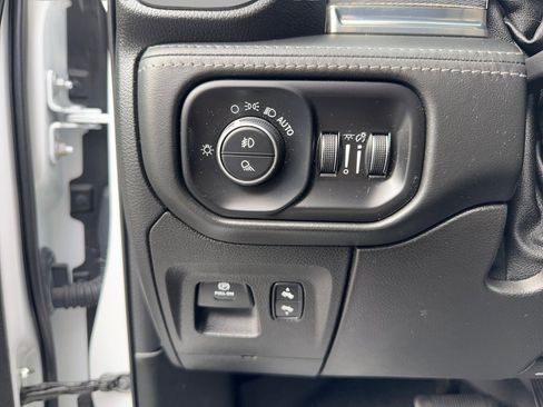 Used 2020 RAM 1500 Limited image 21