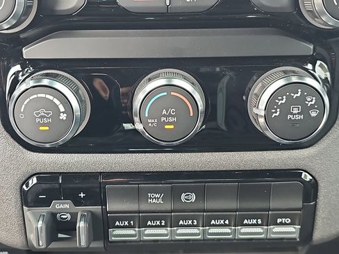 New 2026 RAM 5500 Tradesman image 19