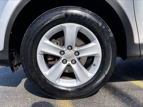 Used 2014 Toyota RAV4 XLE AWD/4WD image 10