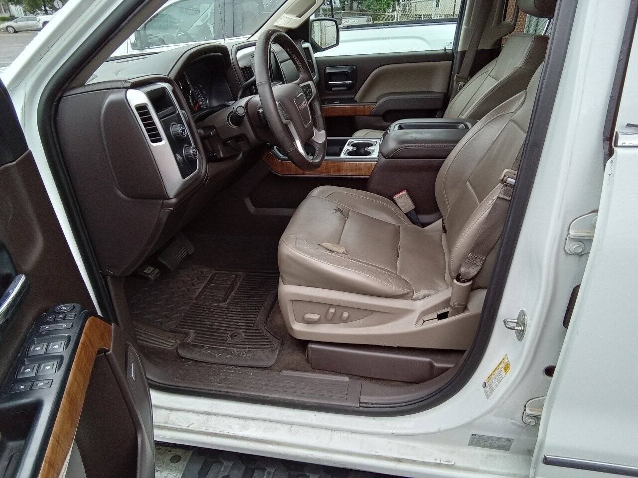 Used 2014 GMC Sierra 1500 SLT w/ SLT Preferred Package AWD/4WD image 15