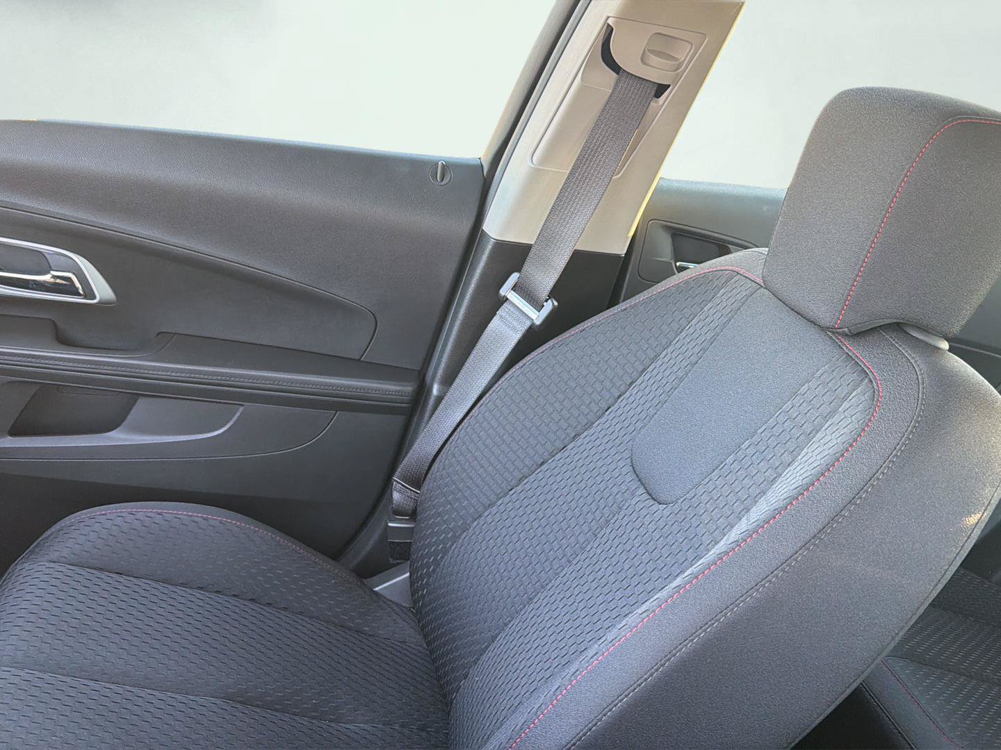 Used 2014 Chevrolet Equinox LS FWD image 25