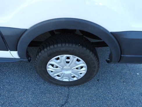 Used 2015 Ford Transit 250 130 Low Roof image 17