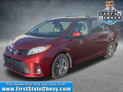 Used 2019 Toyota Sienna XLE