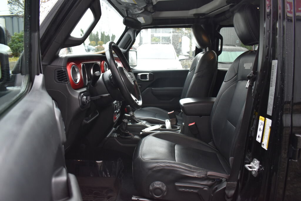 Used 2019 Jeep Wrangler Unlimited Rubicon w/ Cold Weather Group AWD/4WD image 18