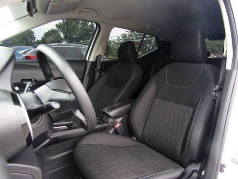 Used 2023 Nissan Kicks SV FWD image 12