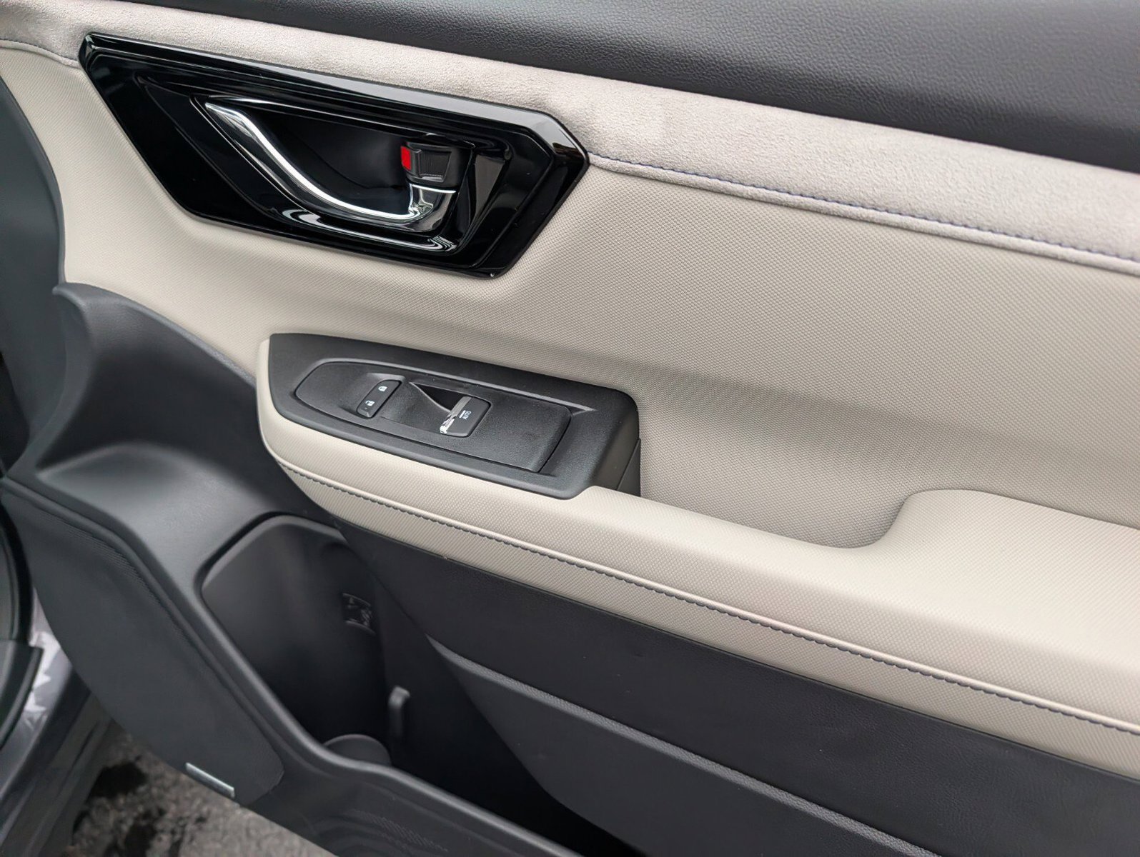 New 2026 Subaru Forester Limited AWD/4WD image 34