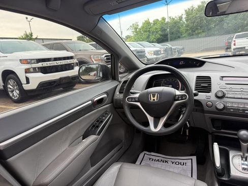 Used 2010 Honda Civic EX-L image 19
