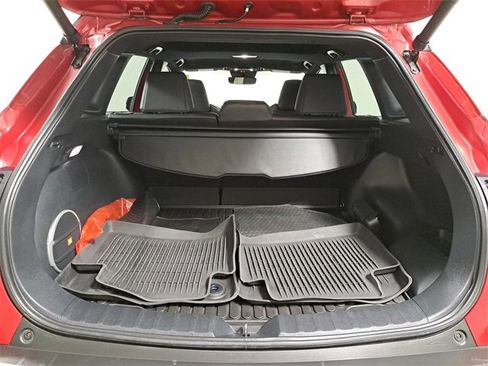 Used 2023 Toyota Corolla Cross XSE w/ Convenience Package image 10