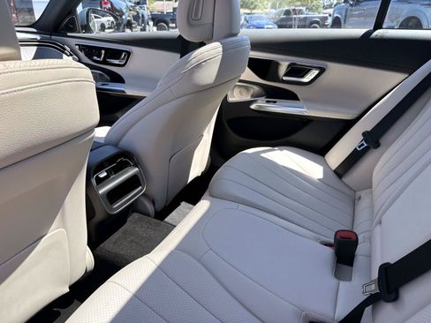 New 2026 Mercedes-Benz E 450 4MATIC Sedan image 14