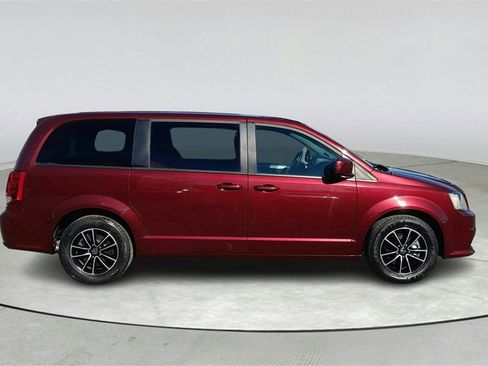 Used 2019 Dodge Grand Caravan GT image 7