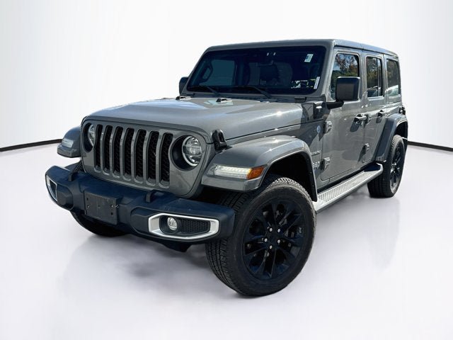 Used 2021 Jeep Wrangler Unlimited Sahara w/ Cold Weather Group AWD/4WD image 2