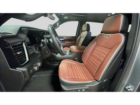 Used 2025 GMC Sierra 1500 Denali Ultimate AWD/4WD image 12
