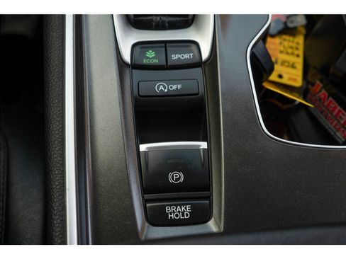Used 2022 Honda Accord Sport image 4