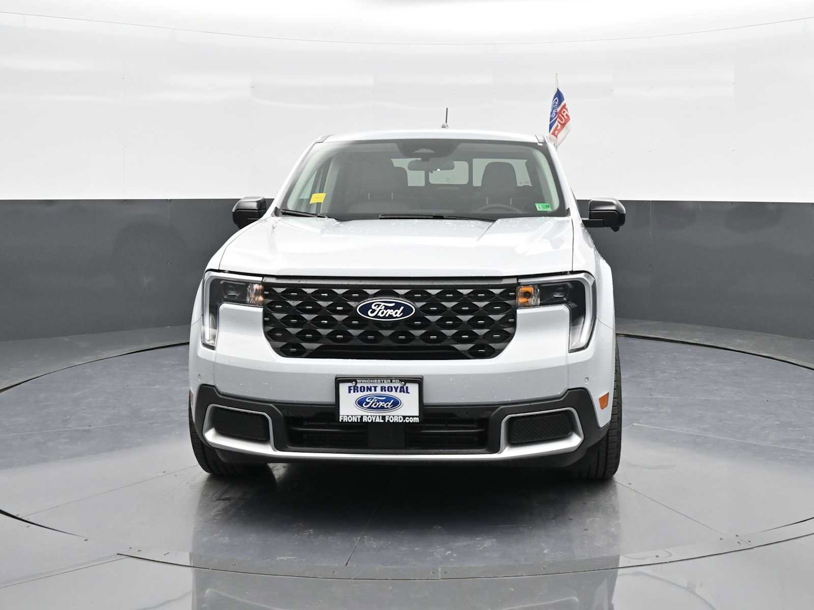 Used 2025 Ford Maverick Lariat w/ 4K Tow Package AWD/4WD image 3