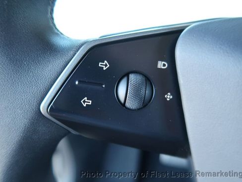 Used 2024 Tesla Cybertruck AWD Crew Cab image 53