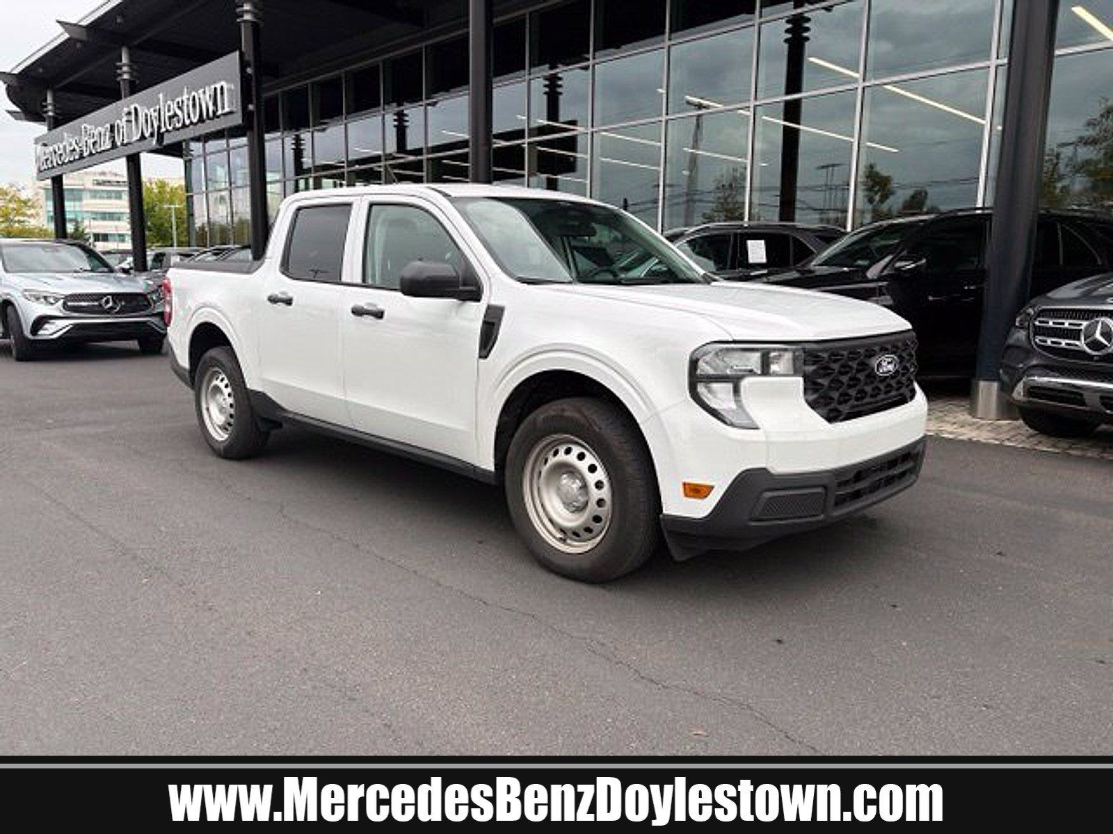 Used 2026 Ford Maverick XL AWD/4WD image 1