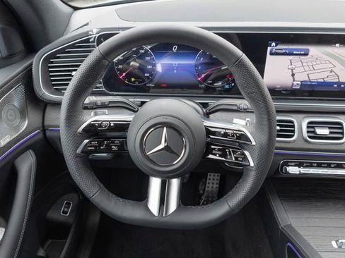 New 2026 Mercedes-Benz GLS 450 4MATIC image 25