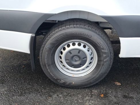 New 2025 Mercedes-Benz Sprinter 2500 image 22