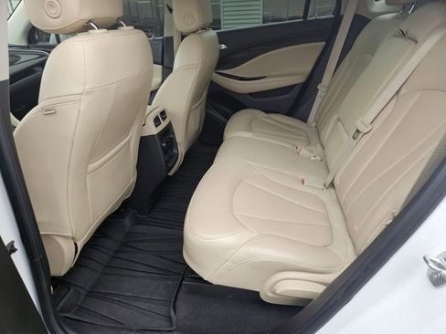 Used 2019 Buick Envision Essence AWD/4WD image 22