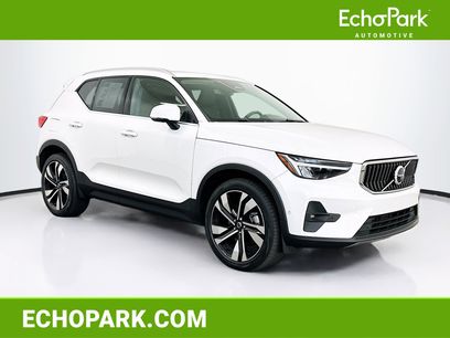 Used 2023 Volvo XC40 B5 Plus w/ Driver Assist Package