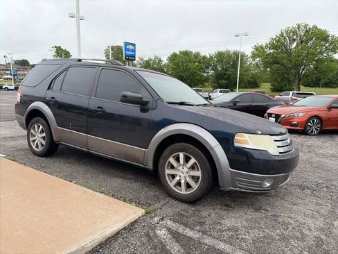 Used 2008 Ford Taurus X SEL FWD image 3