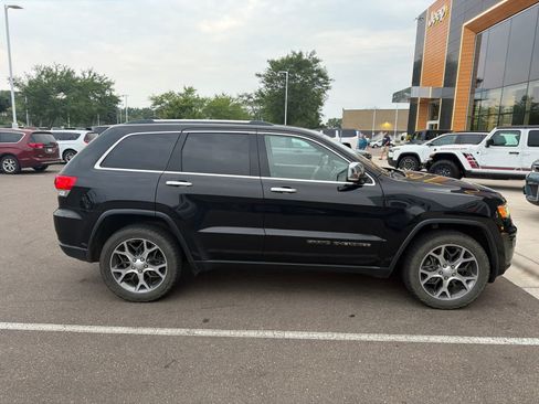 Used 2019 Jeep Grand Cherokee Limited w/ Trailer Tow Group IV AWD/4WD image 5