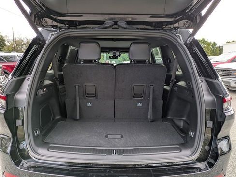 New 2025 Jeep Grand Cherokee L Limited w/ Luxury Tech Group II image 30