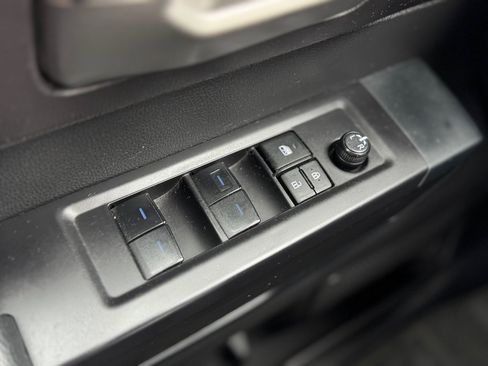 Used 2024 Toyota Tundra SR5 image 11