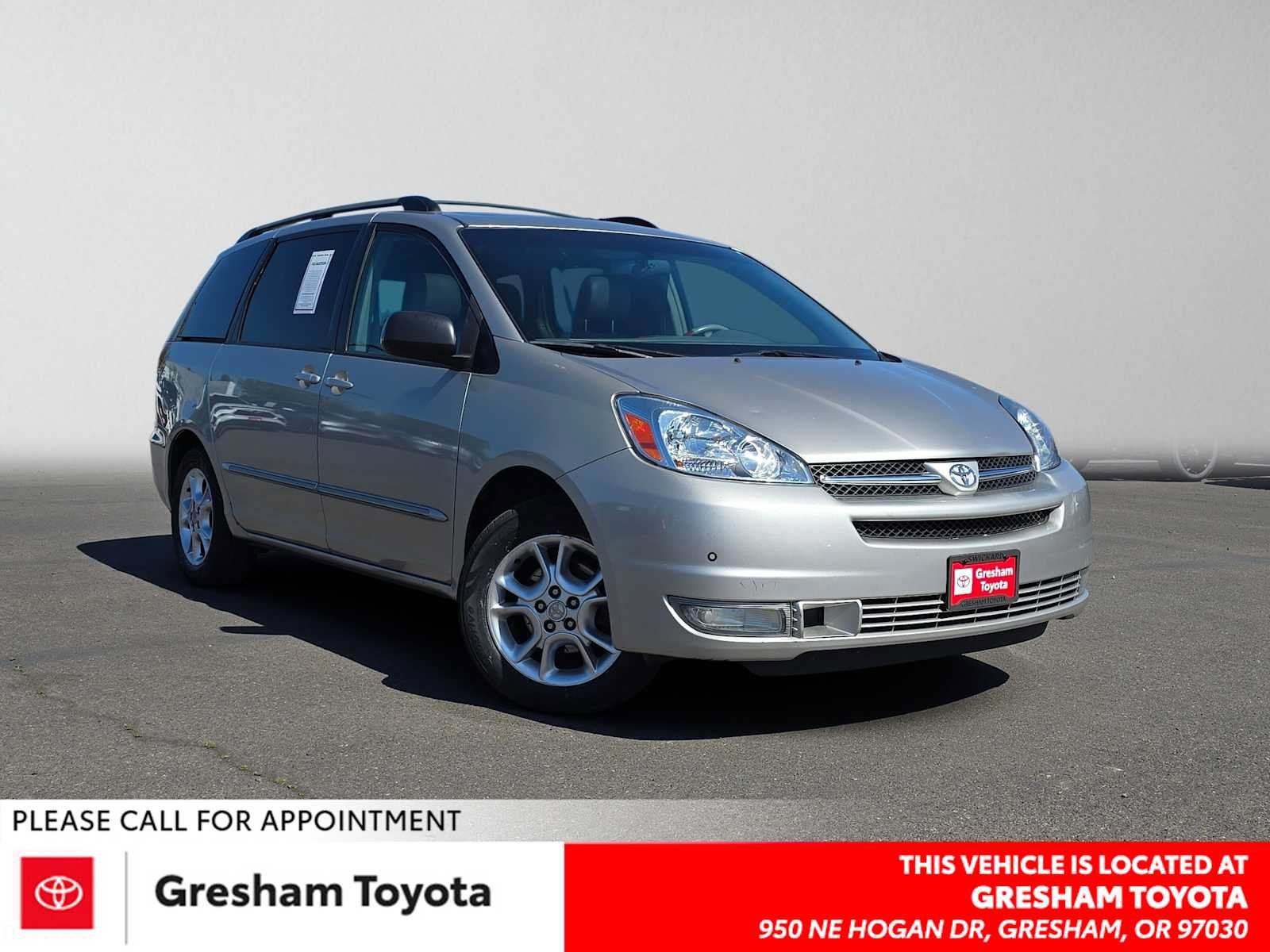 Used 2005 Toyota Sienna XLE Limited w/ XLE Limited Pkg 1 FWD image 1