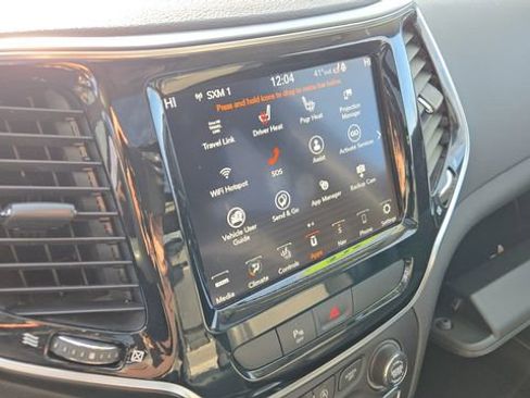 Certified 2020 Jeep Cherokee Limited image 18