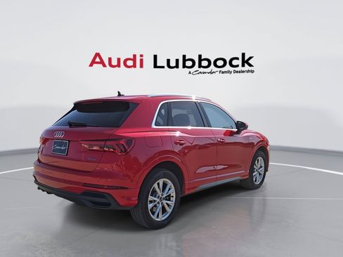 Certified 2025 Audi Q3 2.0T Premium AWD/4WD image 8