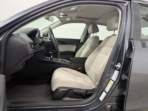 Used 2023 Honda Civic EX image 13