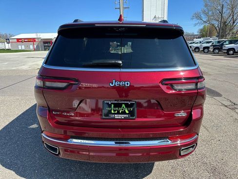 Used 2021 Jeep Grand Cherokee L Overland w/ Luxury Tech Group IV AWD/4WD image 4