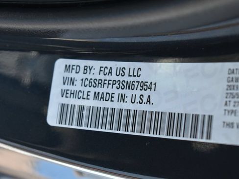 Used 2025 RAM 1500 Big Horn AWD/4WD image 40