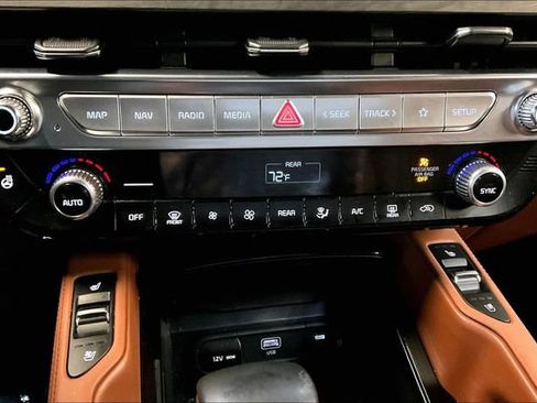 Used 2024 Kia Telluride SX X-Line image 15
