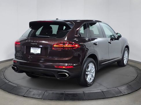 Used 2016 Porsche Cayenne AWD/4WD image 7