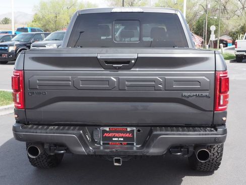 Used 2018 Ford F150 Raptor w/ Equipment Group 802A Luxury AWD/4WD image 6