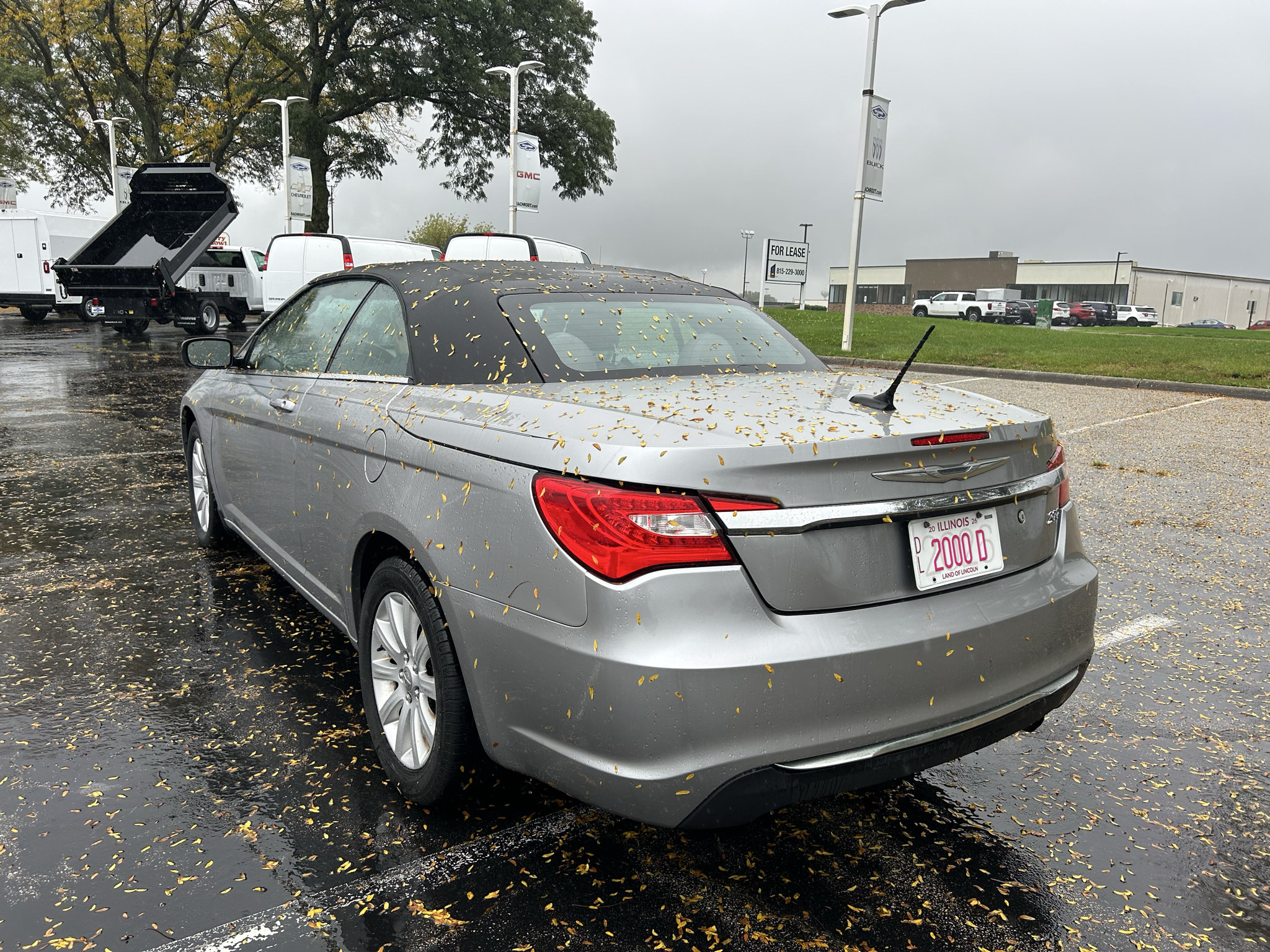 Used 2014 Chrysler 200 Touring w/ Cold Weather Group FWD image 5