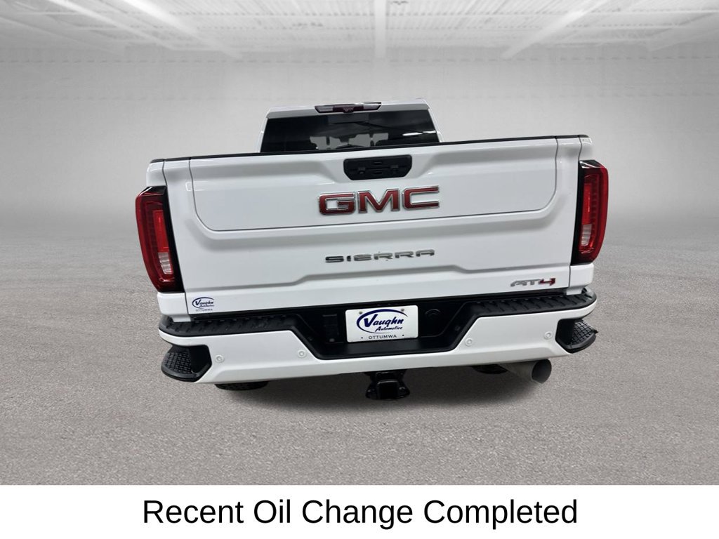 Used 2021 GMC Sierra 2500 AT4 w/ AT4 Premium Plus Package AWD/4WD image 12
