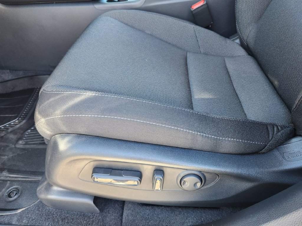 Used 2026 Honda CR-V EX image 32