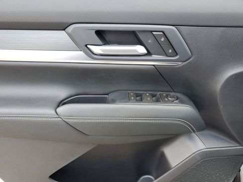 New 2026 GMC Terrain Elevation FWD image 17