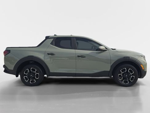 Used 2024 Hyundai Santa Cruz SEL image 2