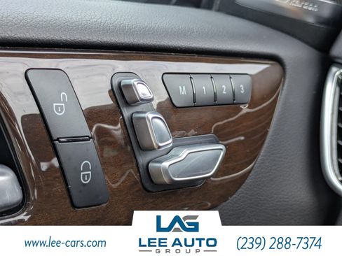 Used 2019 Mercedes-Benz GLE 400 4MATIC w/ Premium 3 Package image 24