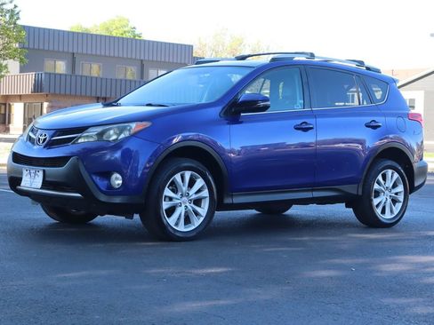 Used 2015 Toyota RAV4 Limited AWD/4WD image 11