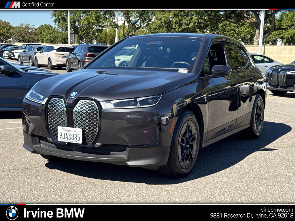 Certified 2024 BMW iX xDrive50 AWD/4WD image 1