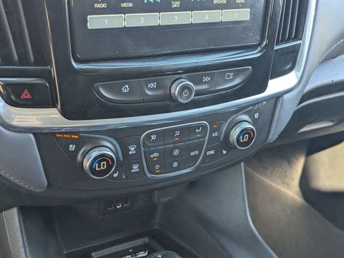 Used 2019 Chevrolet Traverse Premier w/ Driver Confidence II Package image 29