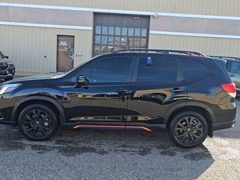 Used 2023 Subaru Forester Sport image 8