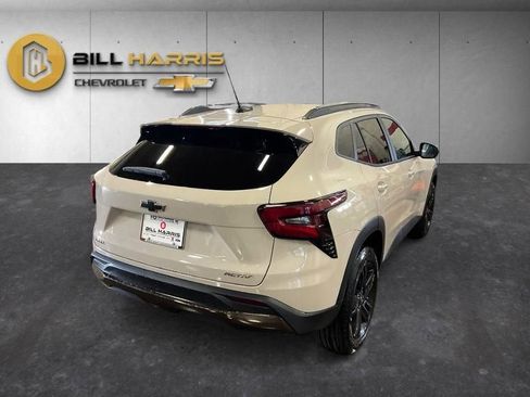 New 2026 Chevrolet Trax ACTIV w/ Driver Confidence Package FWD image 2