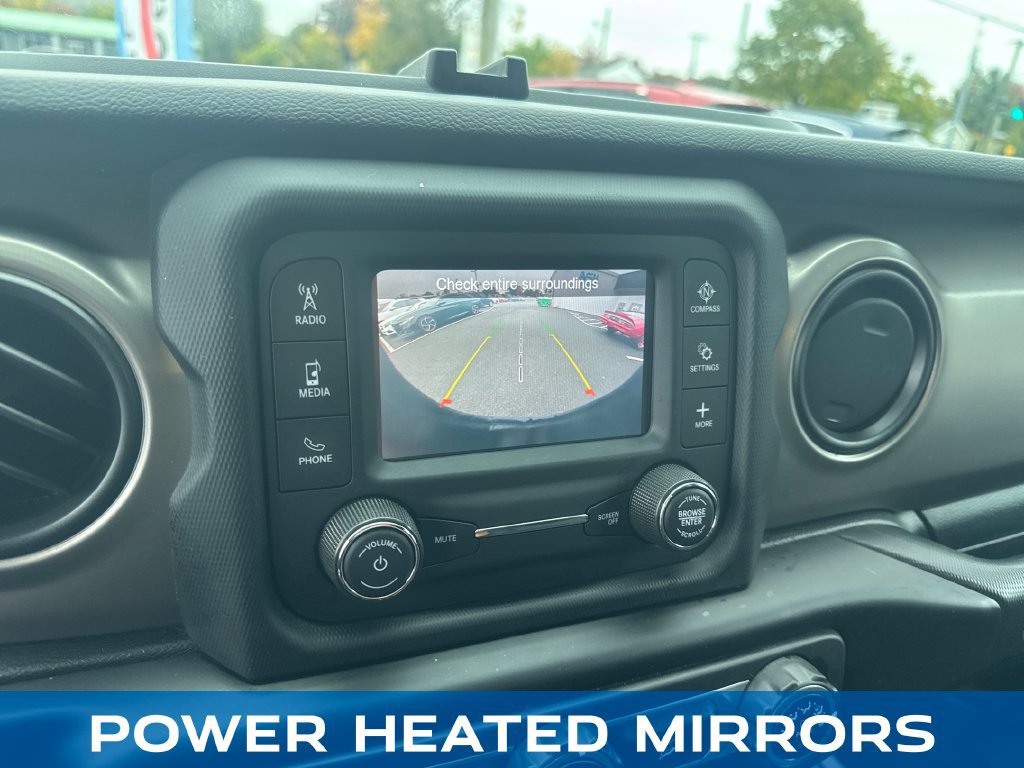 Used 2020 Jeep Wrangler Sport AWD/4WD image 21