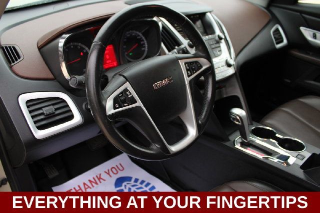 Used 2015 GMC Terrain SLT w/ Chrome Edition AWD/4WD image 2